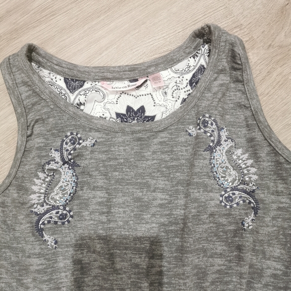 New soft scoop neckline peasley comfortable dress - Picture 3 of 4